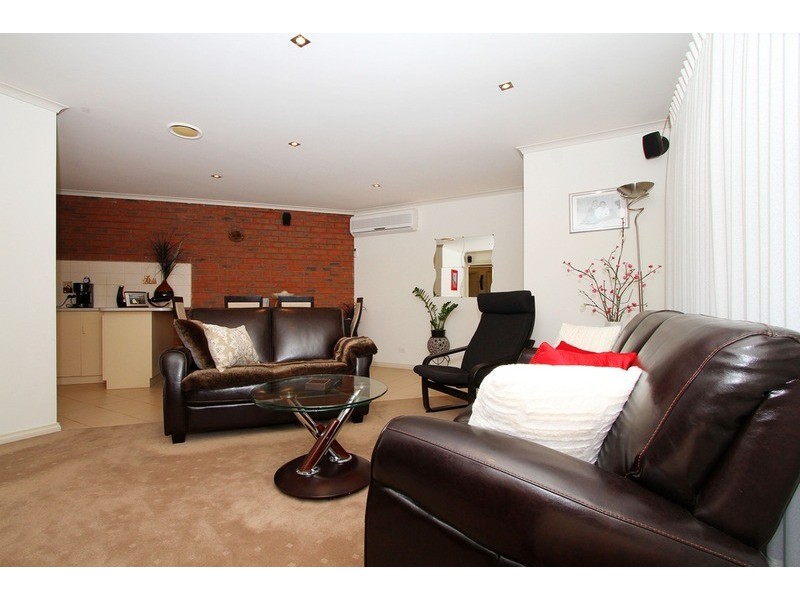 3/7 Buchanan Street, St Albans VIC 3021