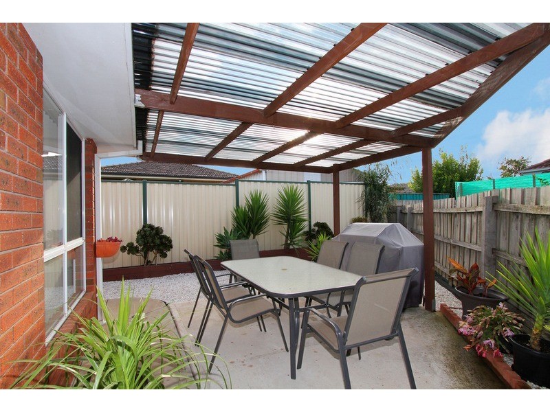 3/7 Buchanan Street, St Albans VIC 3021