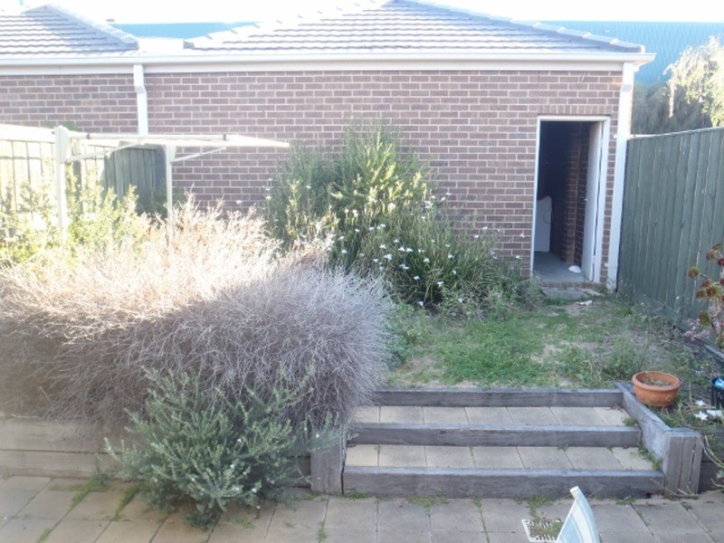 13b Wentworth Drive, Taylors Lakes VIC 3038