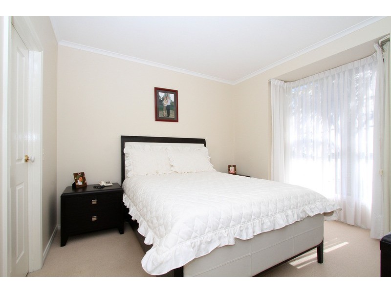 15 Mitchell Court, Taylors Lakes VIC 3038