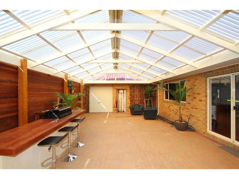 13  Strzelecki Court, Taylors Lakes VIC 3038