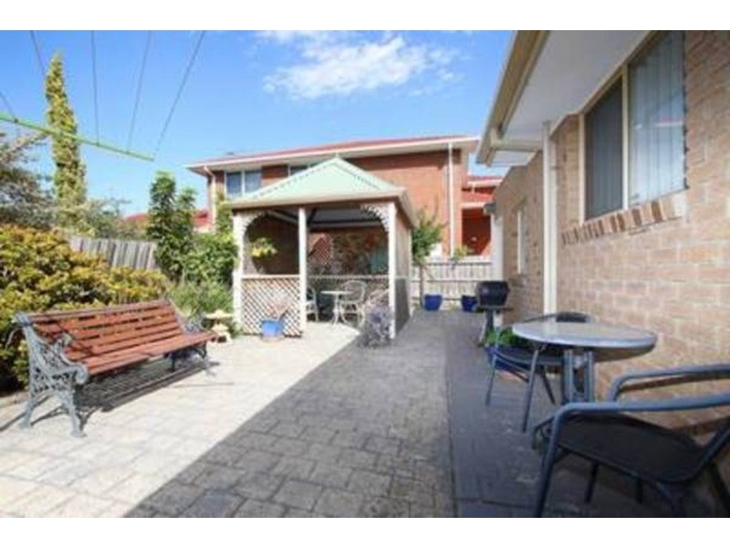 62 Saratoga Crescent, Keilor Downs VIC 3038