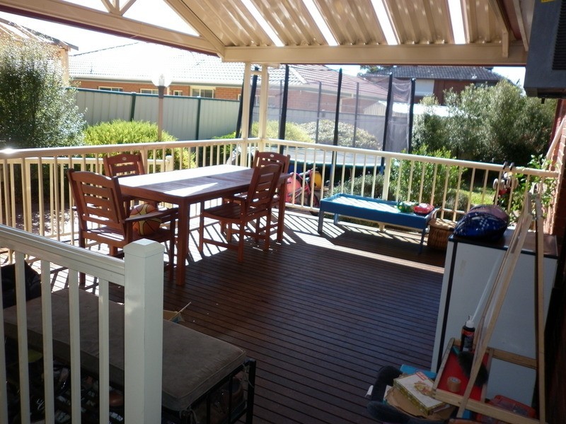 4 Cocoparra Crescent, Taylors Lakes VIC 3038