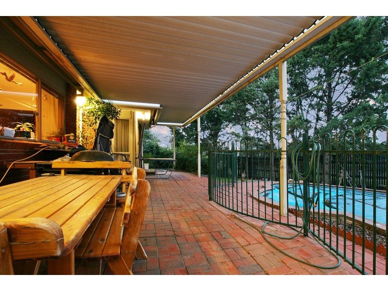 15 Laser Court, Taylors Lakes VIC 3038