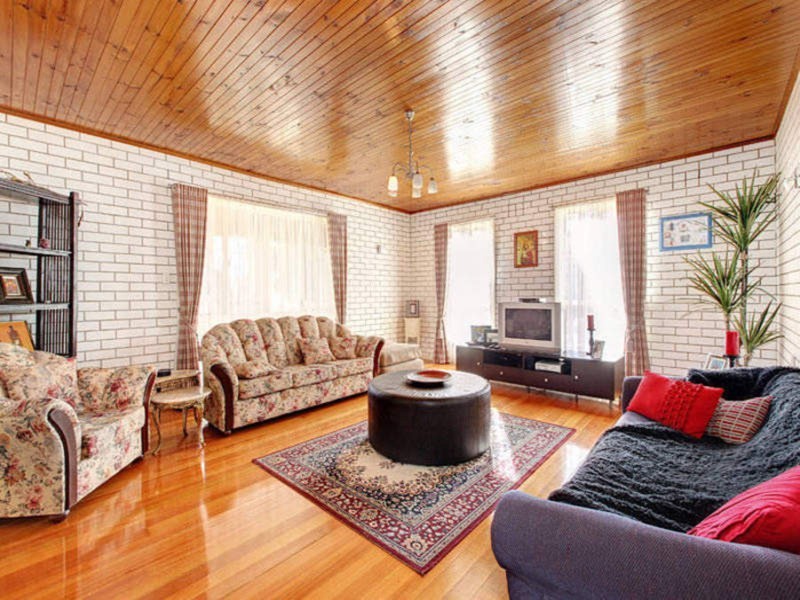 2  Thornhill Drive, Keilor Downs VIC 3038