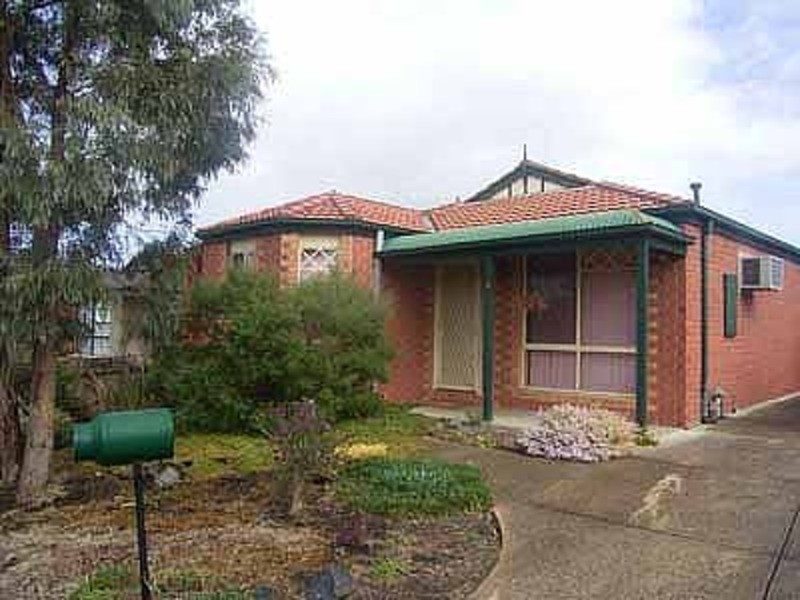 29 Anakie Walk, Delahey VIC 3037