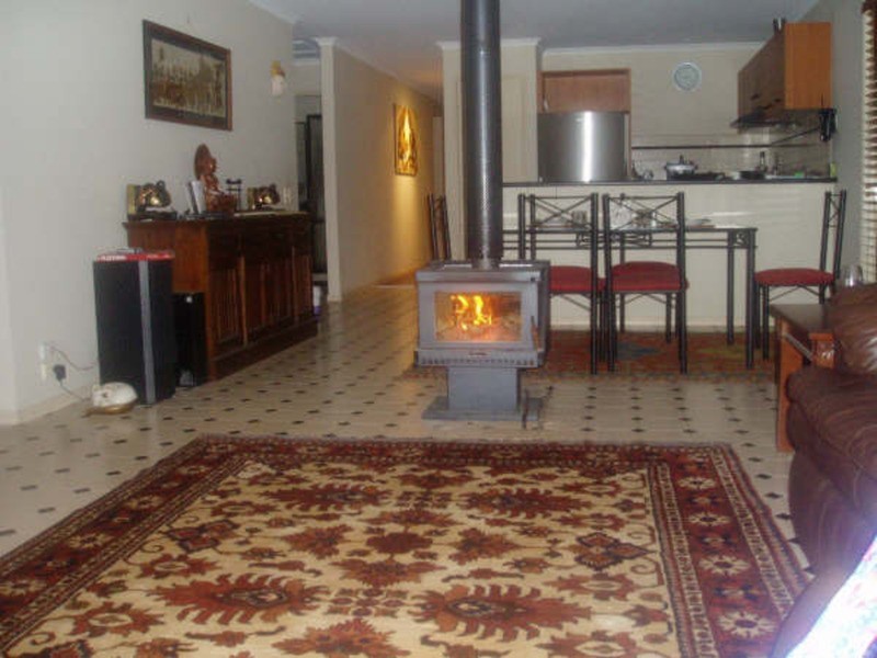 1 Baneem Court, Sydenham VIC 3037