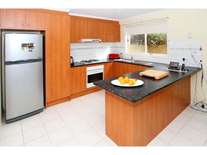 46 Village Avenue, Taylors Lakes VIC 3038