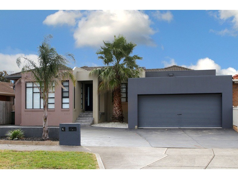 48 Bellbird  Avenue, Taylors Lakes VIC 3038