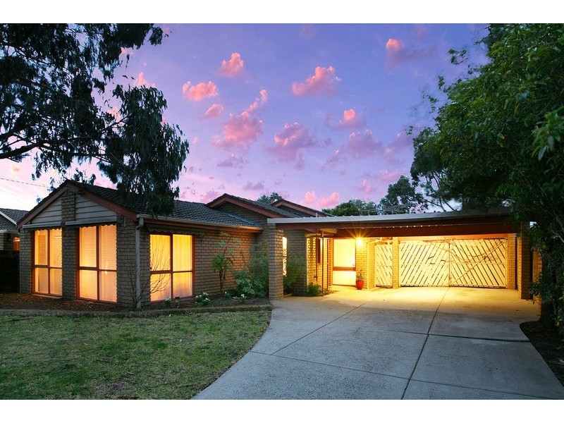 4 Homestead Drive, Keilor Downs VIC 3038