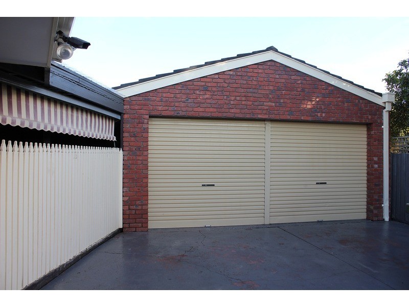 5 Tarrant Court, Keilor Downs VIC 3038