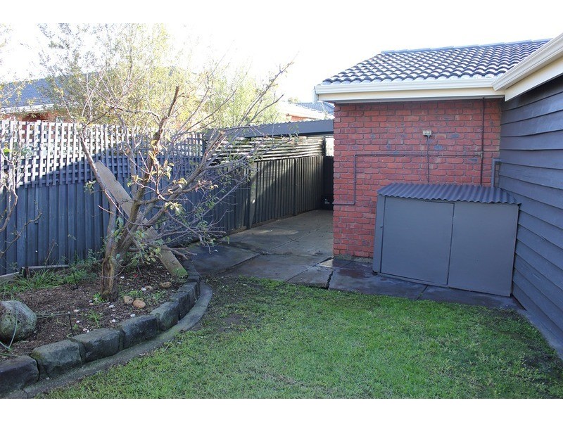 5 Tarrant Court, Keilor Downs VIC 3038