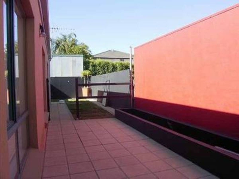 17 Penlow Court, Hillside VIC 3037