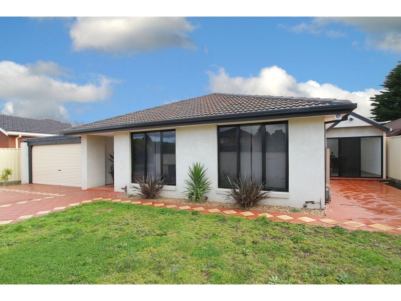 9 Willys  Avenue, Keilor Downs VIC 3038