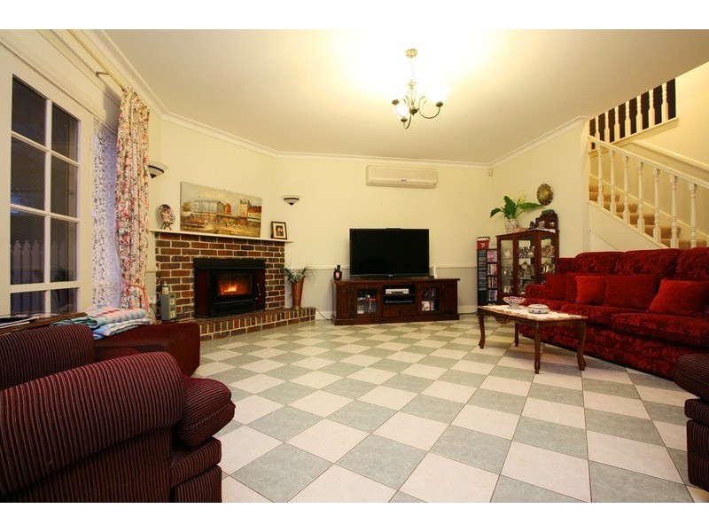 30 Bellevue Boulevard, Hillside VIC 3037