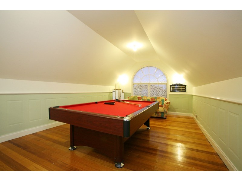 30 Bellevue Boulevard, Hillside VIC 3037