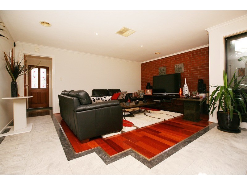 4a Delbridge  Drive, Sydenham VIC 3037