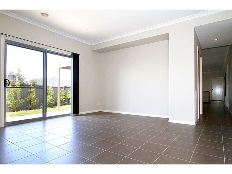 18 Viridian Drive, Hillside VIC 3037