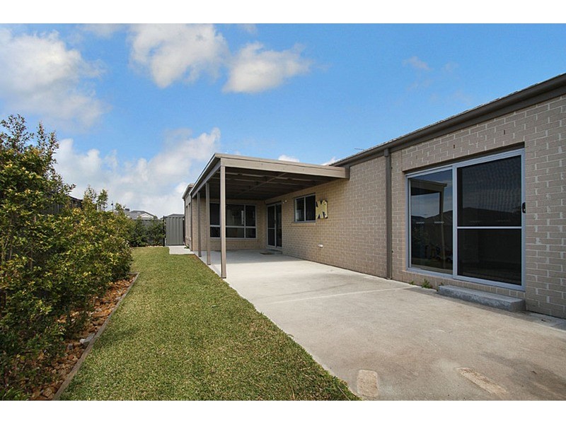 18 Viridian Drive, Hillside VIC 3037