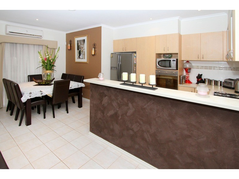 79 Jade  Way, Hillside VIC 3037
