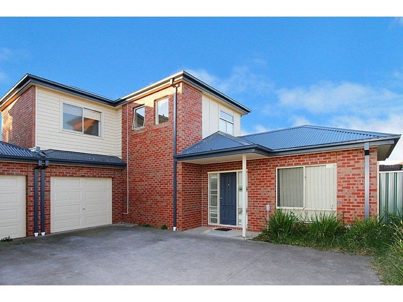 4/12 Buckingham Street, Sydenham VIC 3037
