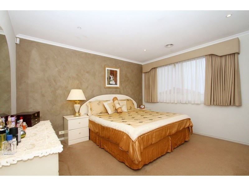 79 Jade Way, Hillside VIC 3037