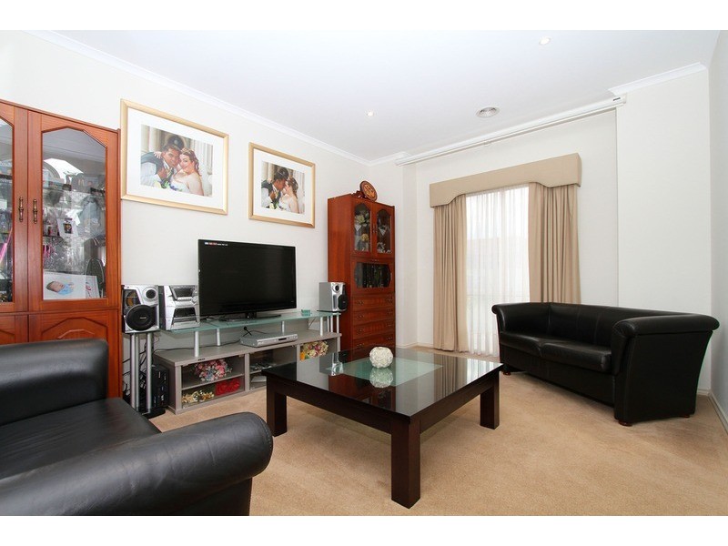 79 Jade Way, Hillside VIC 3037