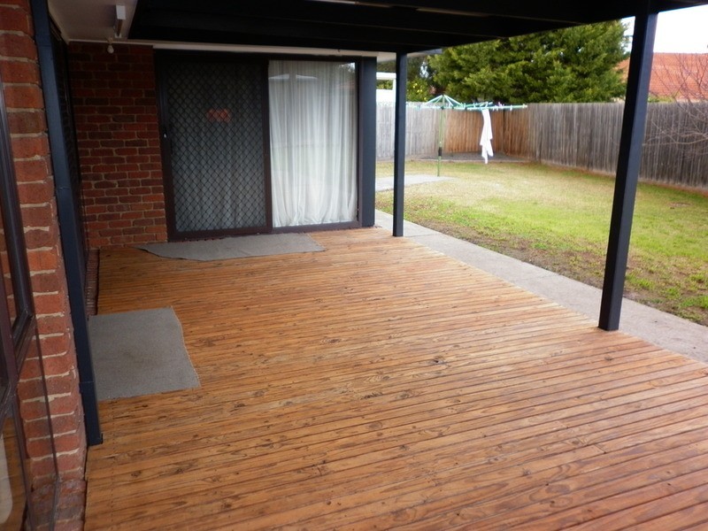 3 Delage  Court, Keilor Downs VIC 3038