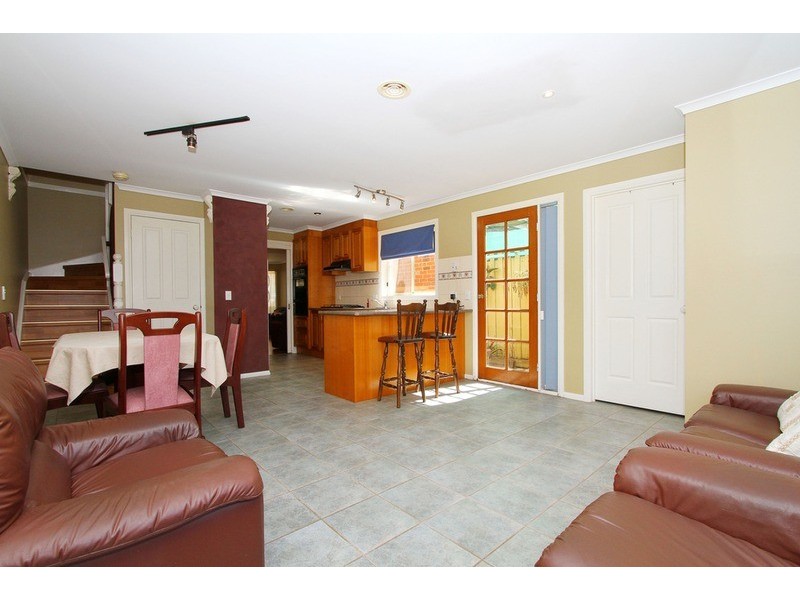 9 Munjong Place, Delahey VIC 3037