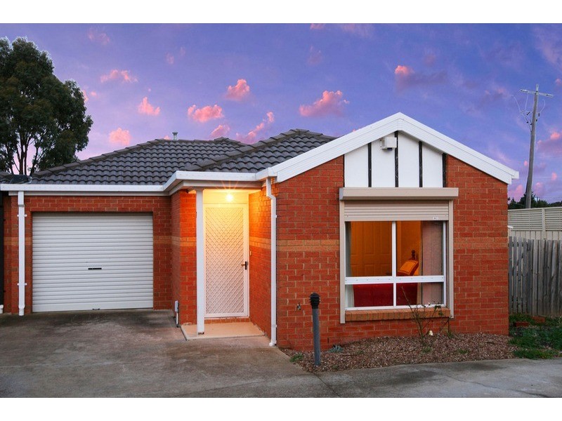 7/21 Patonga Drive, Delahey VIC 3037