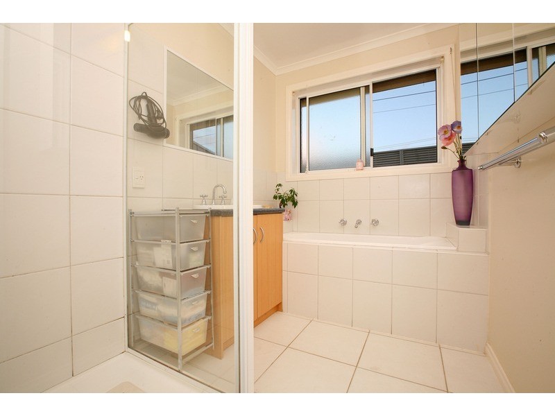 7/21 Patonga Drive, Delahey VIC 3037