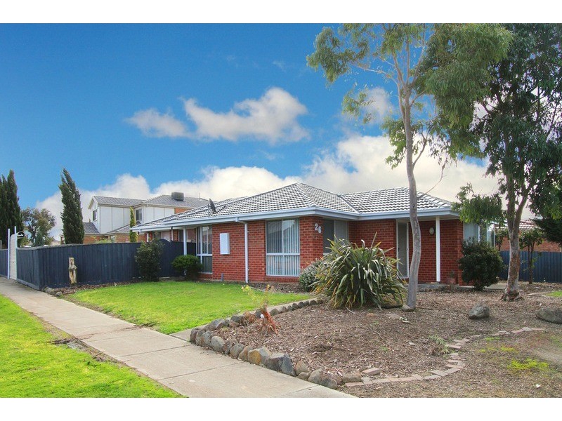 26 Manchester  Drive, Sydenham VIC 3037