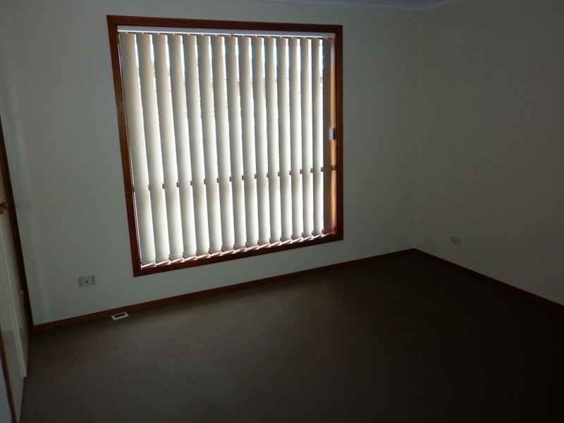 1 Monaro  Court, Kealba VIC 3021