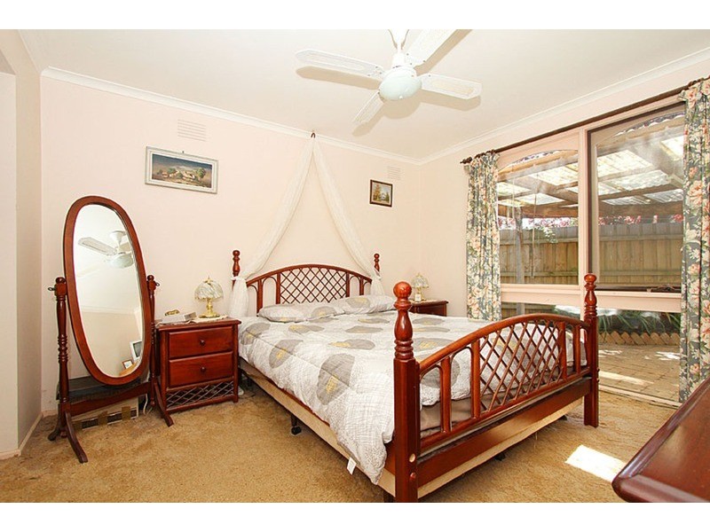 16 Longford Court, Kealba VIC 3021