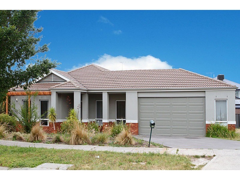 46 Queens  Parade, Hillside VIC 3037