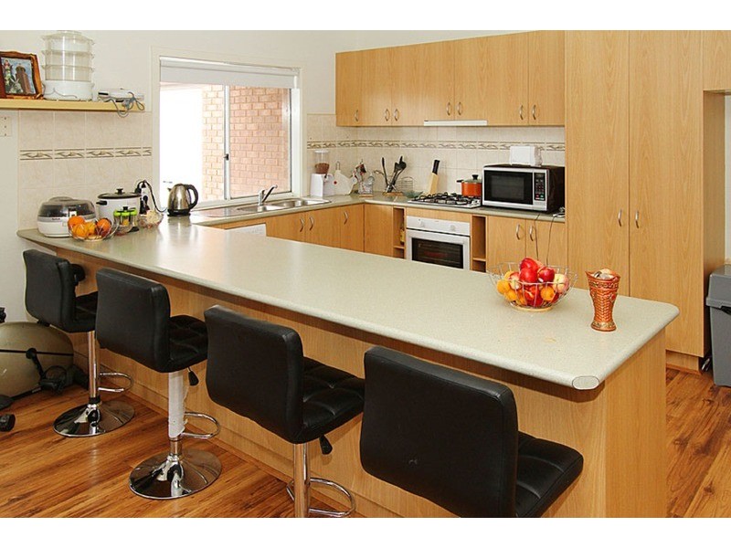 46 Queens  Parade, Hillside VIC 3037