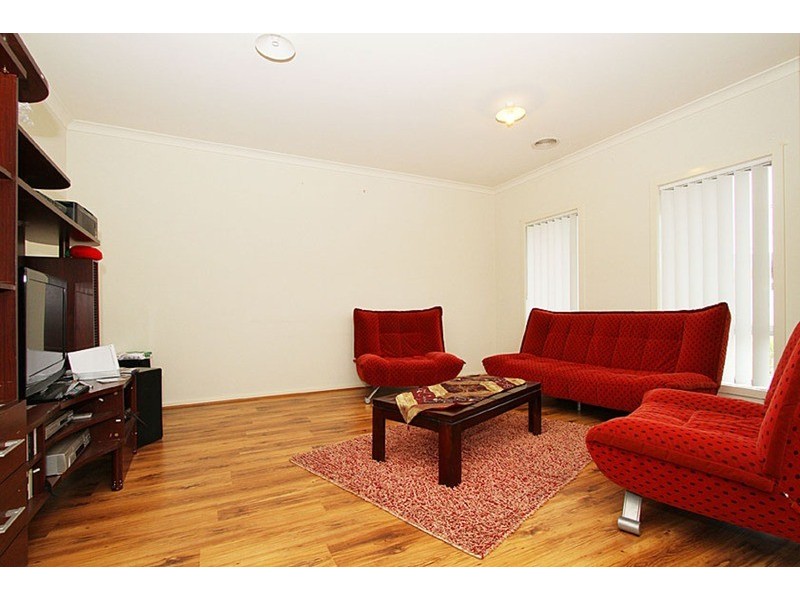 46 Queens  Parade, Hillside VIC 3037