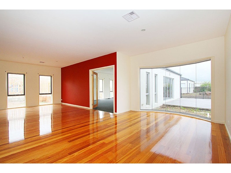 29 Speargrass Drive, Hillside VIC 3037