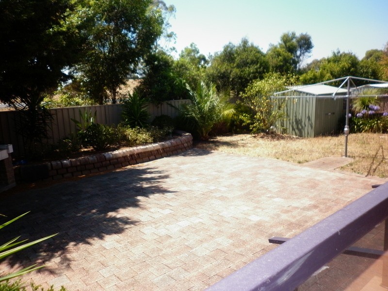 12 Krona Rise, Keilor Lodge VIC 3038