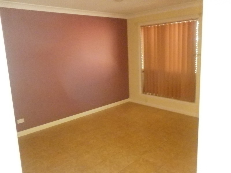 1/9 Leslie Street, St Albans VIC 3021