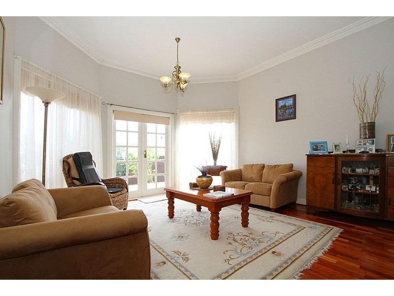 39 Domain  Way, Taylors Hill VIC 3037