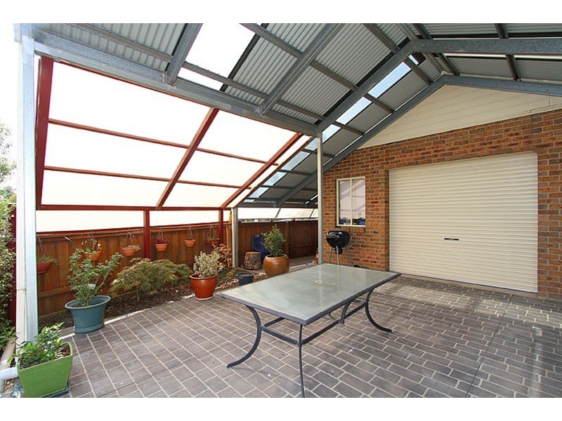 39 Domain  Way, Taylors Hill VIC 3037