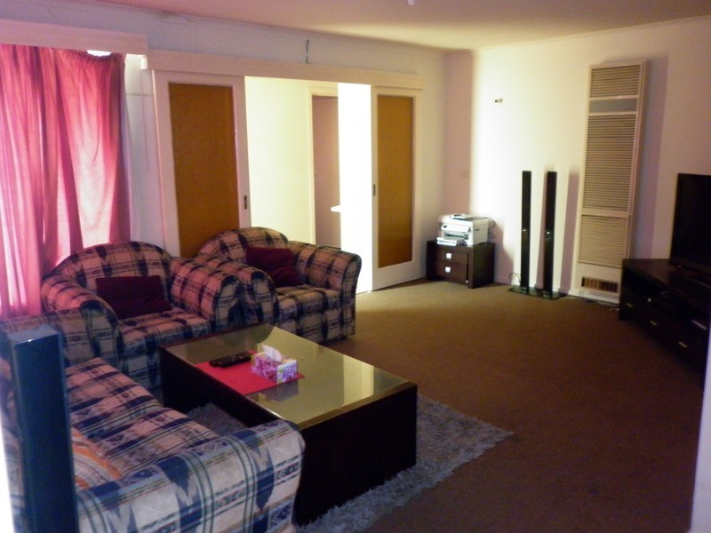 25 Diamond Avenue, St Albans VIC 3021