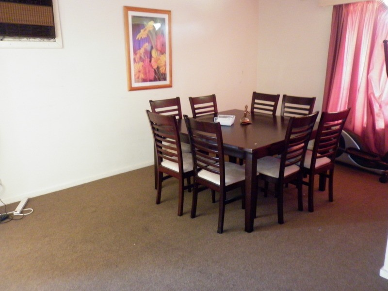 25 Diamond Avenue, St Albans VIC 3021