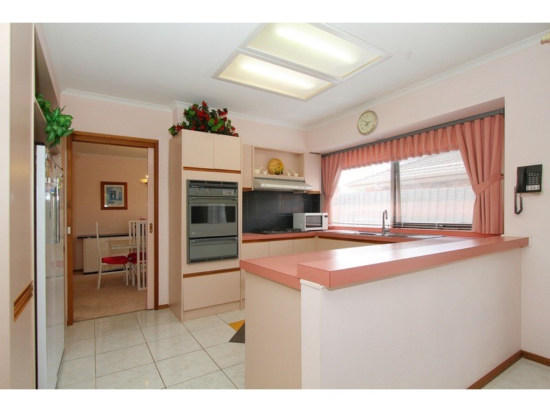 12 Krona Rise, Taylors Lakes VIC 3038