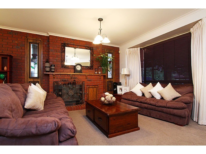 5 Lemco Walk, Delahey VIC 3037