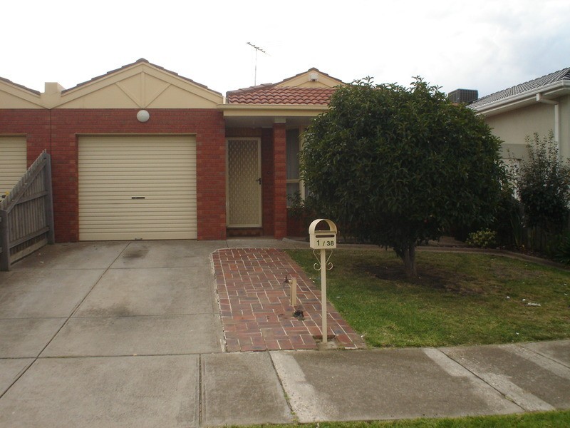 1/38 Saratoga Crescent, Keilor Downs VIC 3038