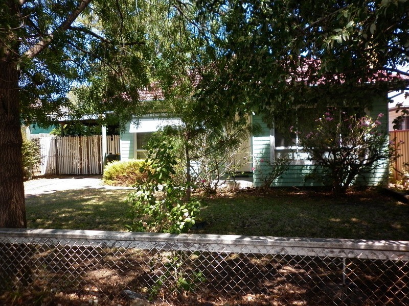 13 Moira Street, Sunshine VIC 3020