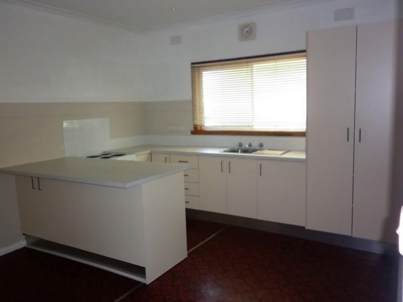 13 Moira Street, Sunshine VIC 3020