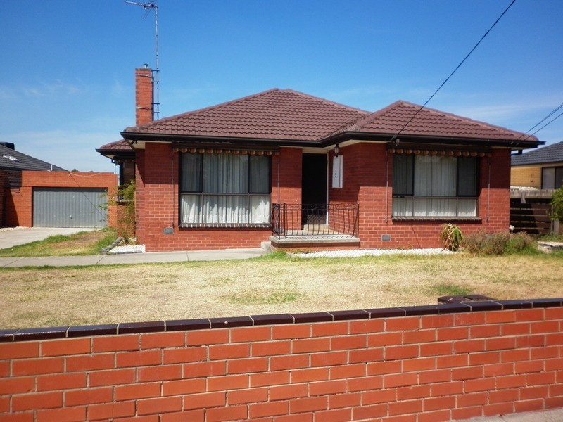 3 Andrew Road, St Albans VIC 3021